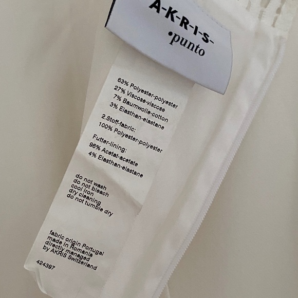 AKRIS PUNTO MID LENGTH LATICE DETAIL WHITE DRESS SIZE 8 - Picture 11 of 11
